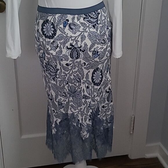 GOLD HAWK KAT SILM PAISLEY Lace Trim Slip Skirt - Picture 1 of 4